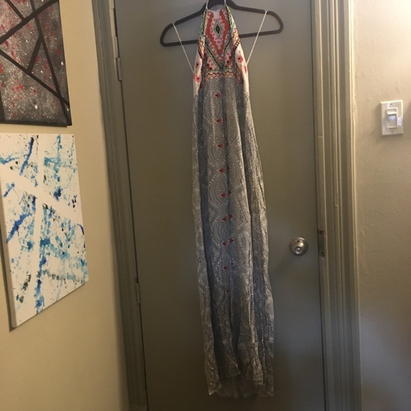 Embroidered Maxi Dress - Picture 2 of 6